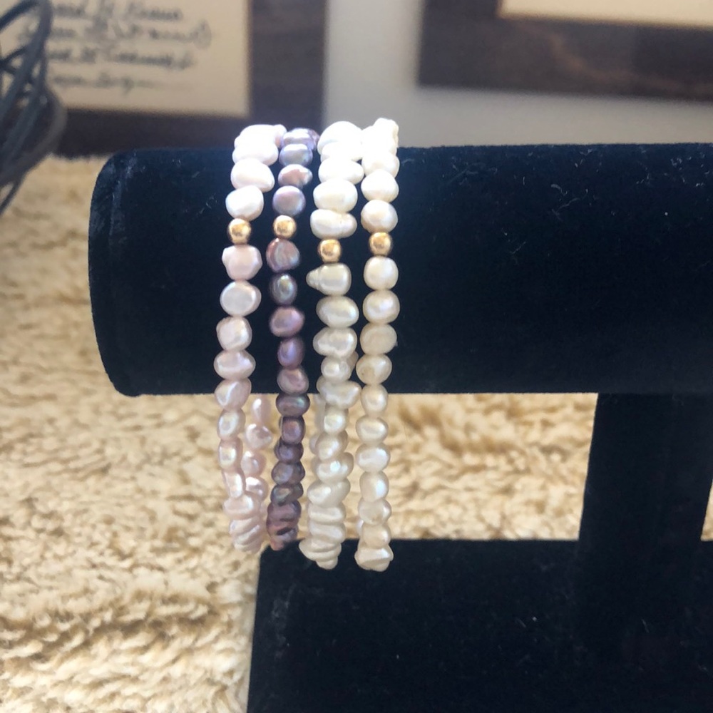 14k Bead & Freshwater Pearl Stretch Bracelets😎